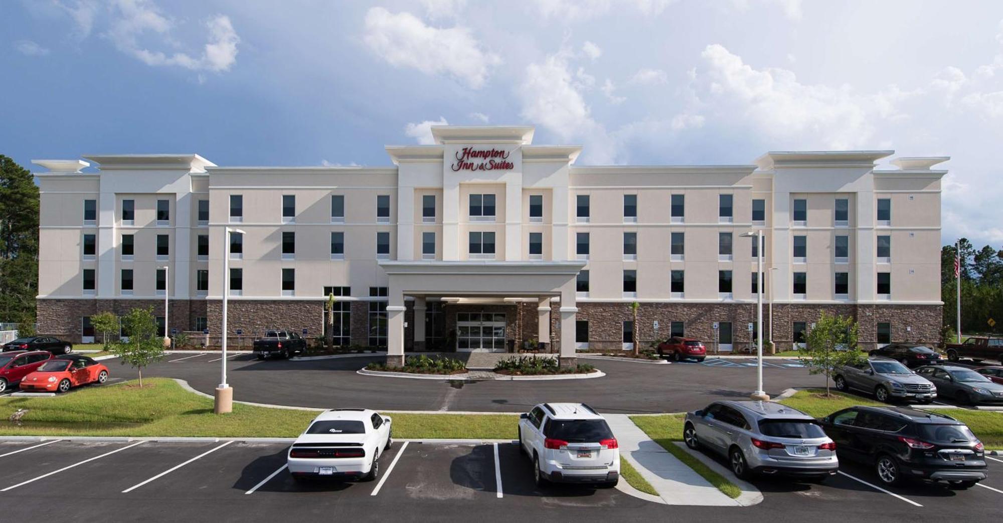 Hampton Inn And Suites Fayetteville, Nc Exterior photo
